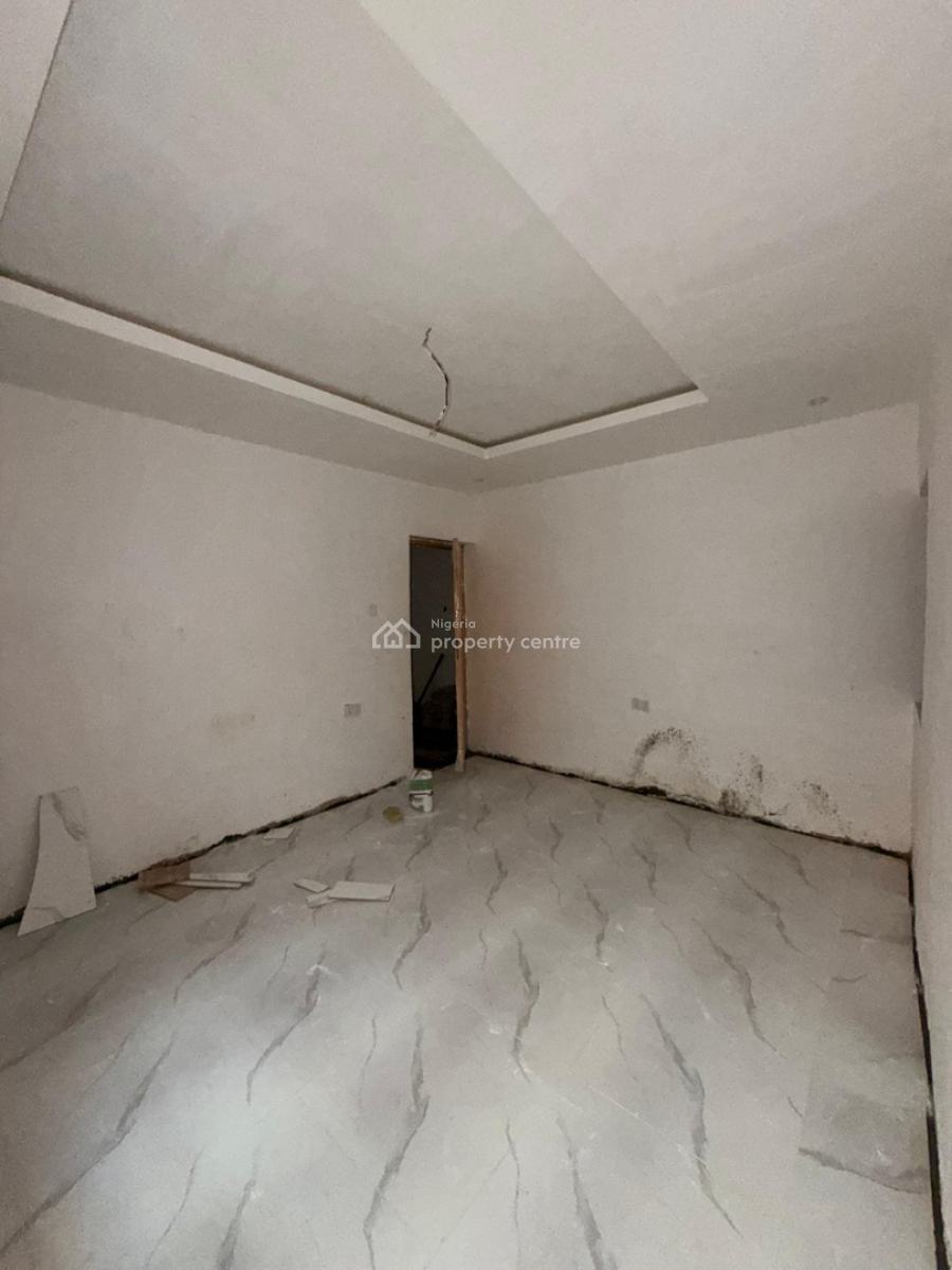 17 Years Long Lease Apartment in High Demand Location, Shomolu, Lagos, Mini Flat (room and Parlour) for Sale