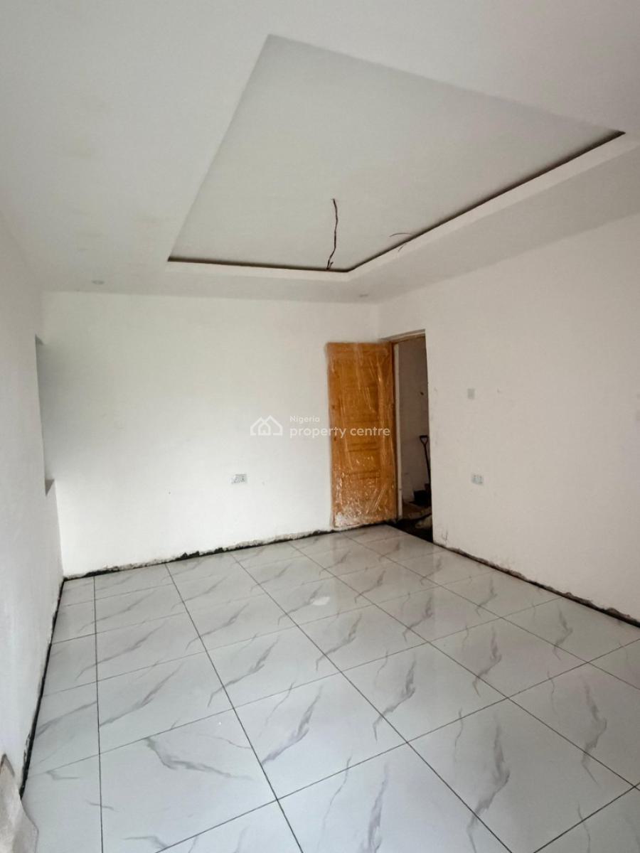 17 Years Long Lease Apartment in High Demand Location, Shomolu, Lagos, Mini Flat (room and Parlour) for Sale