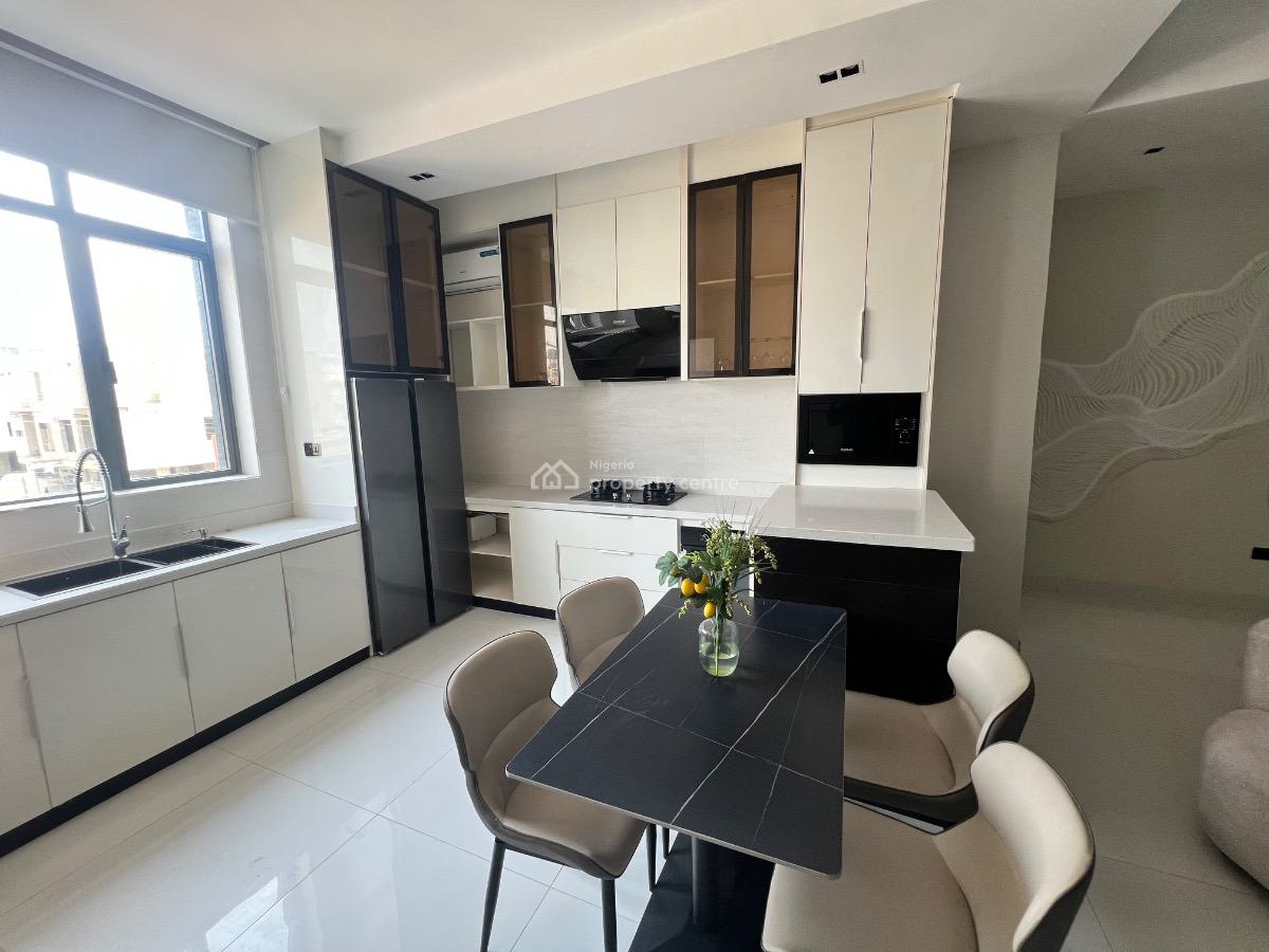 Luxury 2 Bedroom Apartment, Nicon Town, Lekki Phase 1, Lekki, Lagos, Flat / Apartment for Sale