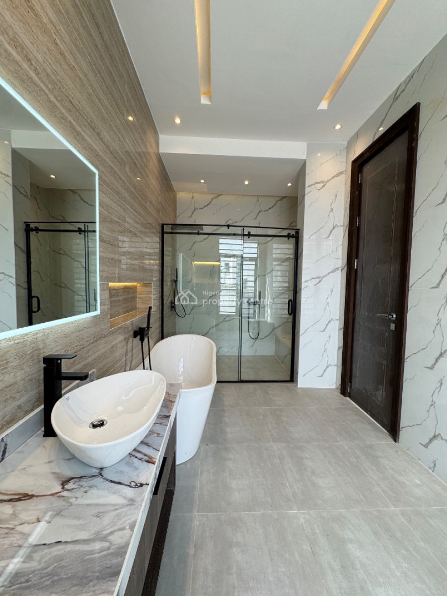 5 Bedrooms Detached House with Penthouse, Lekki County Home, Lekki Phase 2, Lekki, Lagos, Detached Duplex for Sale