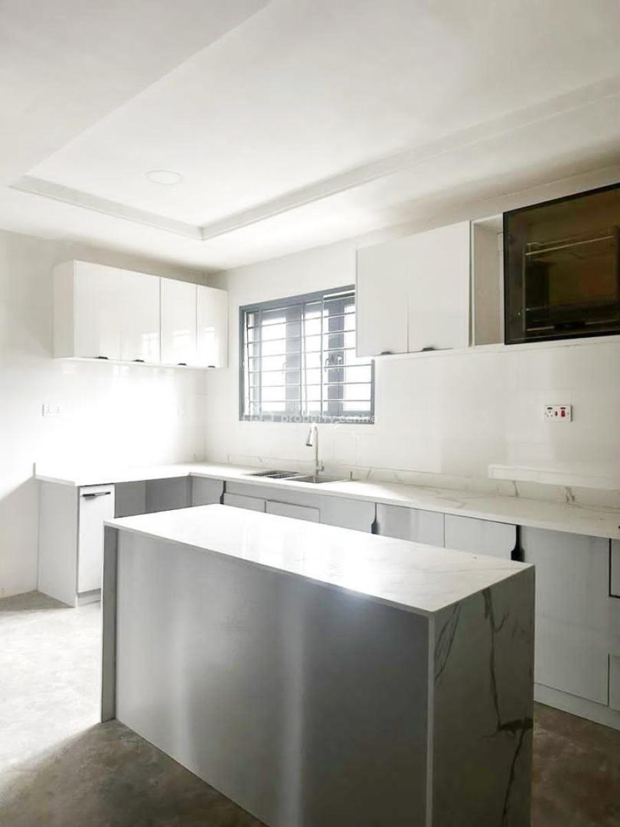 a 4 Bedrooms Semi Detached Duplex with 2 Living Rooms & 2 Bqs, Maryland, Lagos, Semi-detached Duplex for Rent