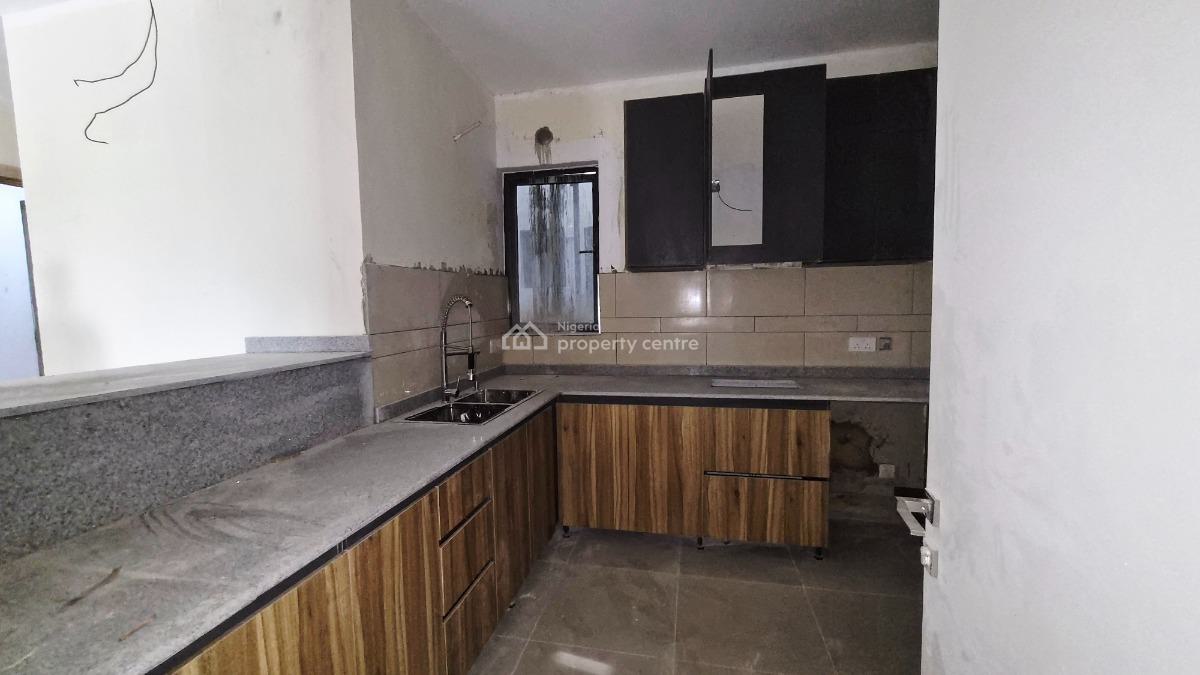 Luxury Newly Built 2 Bedroom Service Apartment with Bq, Lekki Phase 1, Lekki, Lagos, Flat / Apartment for Sale