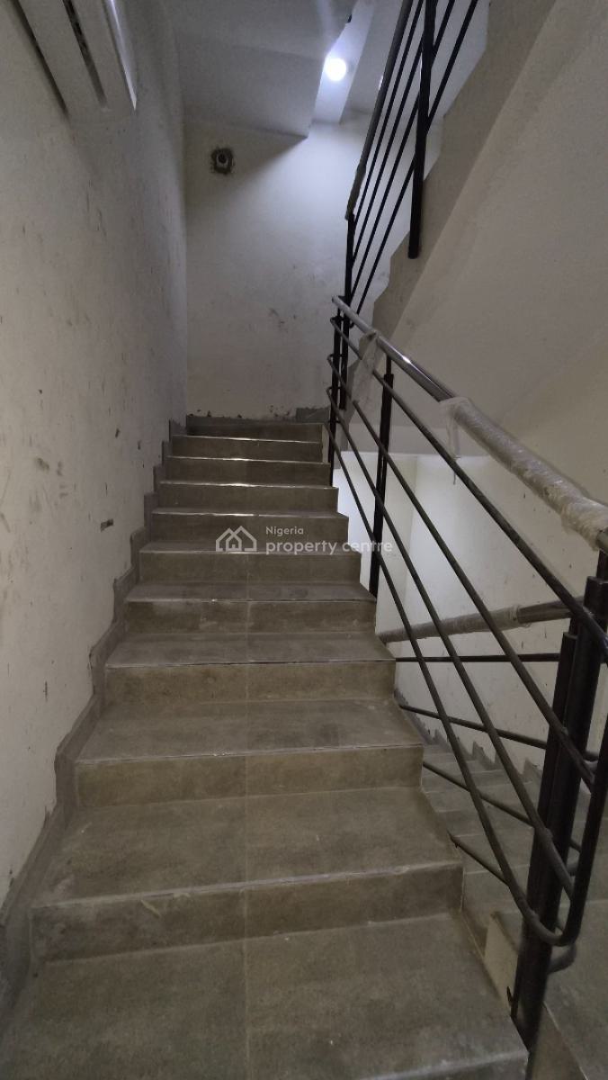 Luxury Newly Built 2 Bedroom Service Apartment with Bq, Lekki Phase 1, Lekki, Lagos, Flat / Apartment for Sale