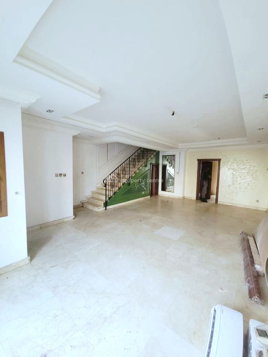 4 Bedroom Duplex, Lekki Phase 1, Lekki, Lagos, Terraced Duplex for Rent