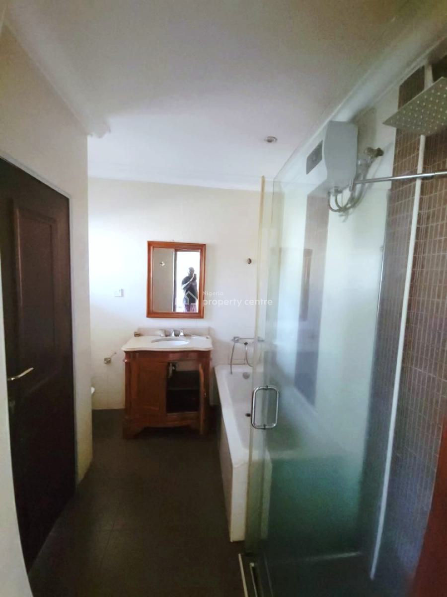 4 Bedroom Duplex, Lekki Phase 1, Lekki, Lagos, Terraced Duplex for Rent