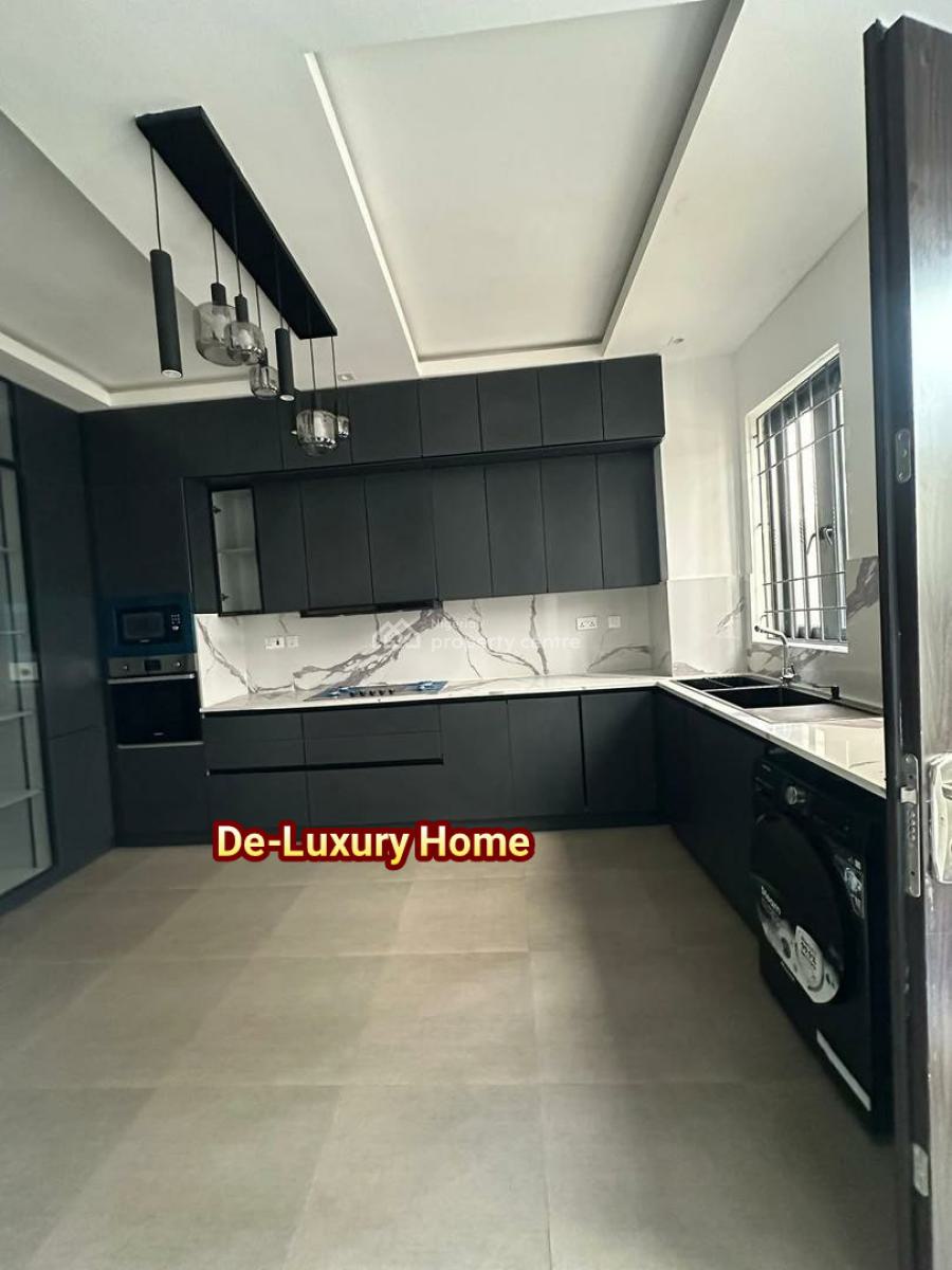 Spacious 4 Bedroom Split Floor House with a Bq, Lekki Phase 1, Lekki, Lagos, Semi-detached Duplex for Rent