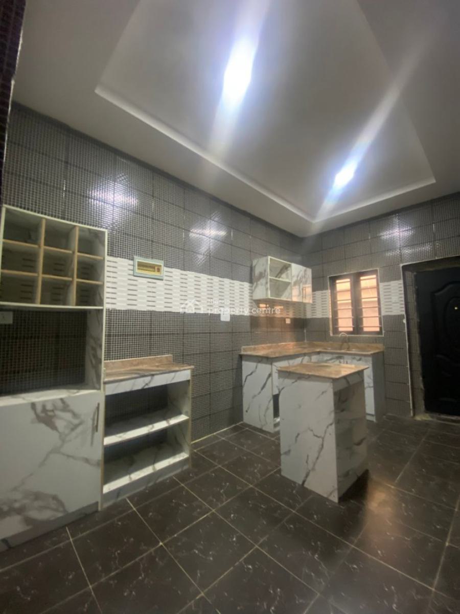 Very Sharp and Spacious 2 Bedroom Apartment, Off Monastery Road, Sangotedo, Ajah, Lagos, Flat / Apartment for Rent