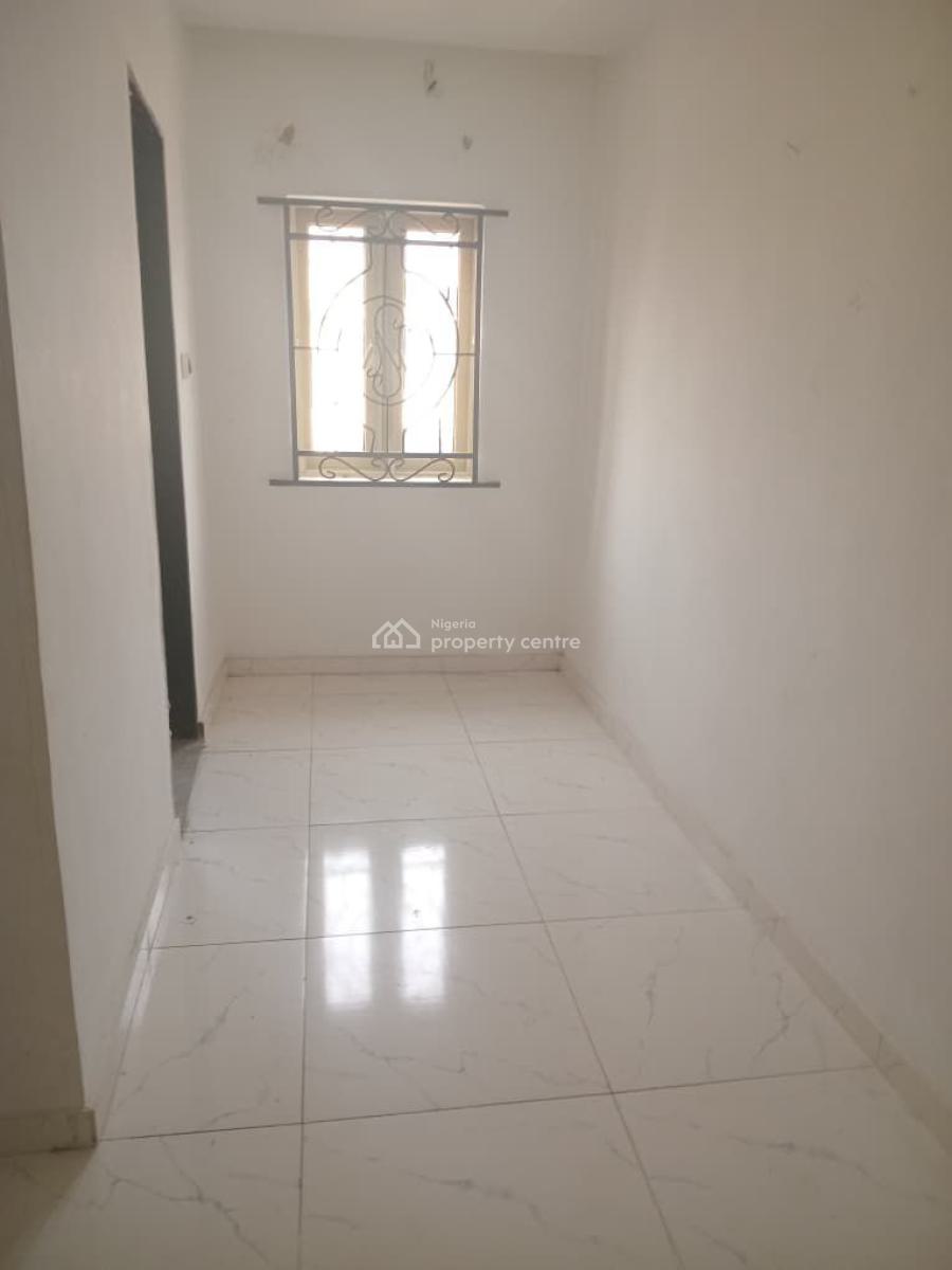 2-bedroom Apartment, Lekki Phase 1, Lekki, Lagos, Flat / Apartment for Rent