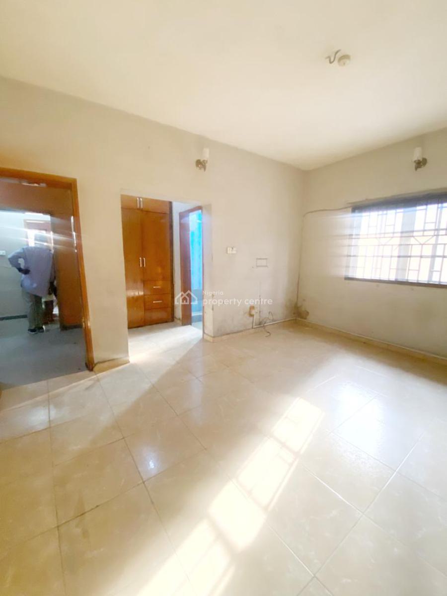 Luxury 3 Bedroom Apartment, Omole Phase 2, Ikeja, Lagos, Flat / Apartment for Rent