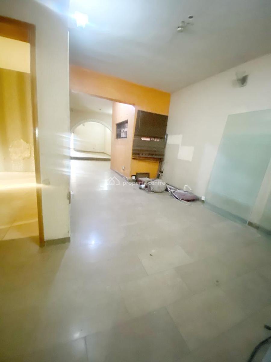 Luxury 3 Bedroom Apartment, Omole Phase 2, Ikeja, Lagos, Flat / Apartment for Rent