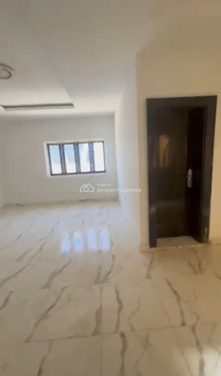 Luxurious 5 Bedroom Terraces with C of O, Guzape District, Abuja, Terraced Duplex for Sale