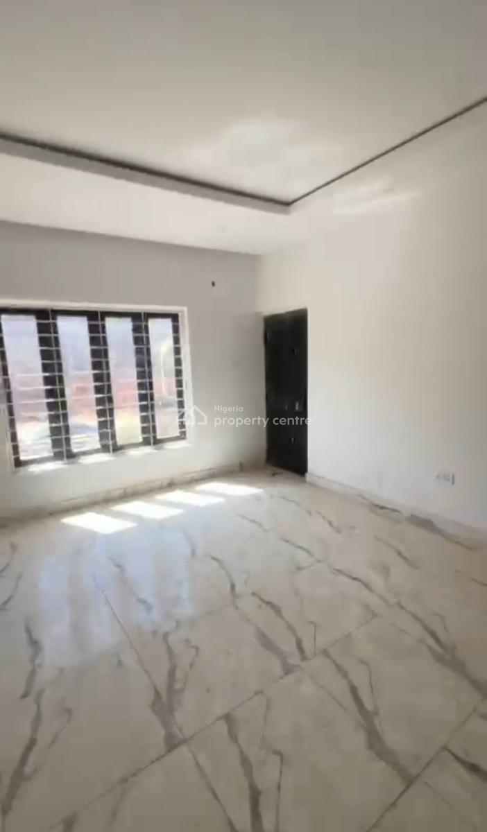 Luxurious 5 Bedroom Terraces with C of O, Guzape District, Abuja, Terraced Duplex for Sale