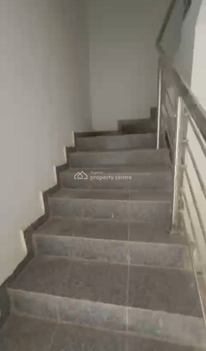 Luxurious 5 Bedroom Terraces with C of O, Guzape District, Abuja, Terraced Duplex for Sale