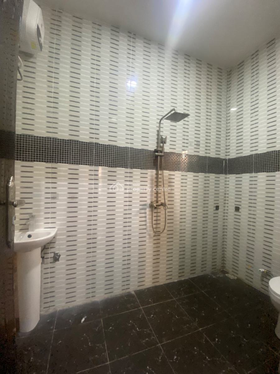 Very Sharp and Spacious 2 Bedroom Apartment, Off Monastery Road Shoprite, Sangotedo, Ajah, Lagos, Flat / Apartment for Rent