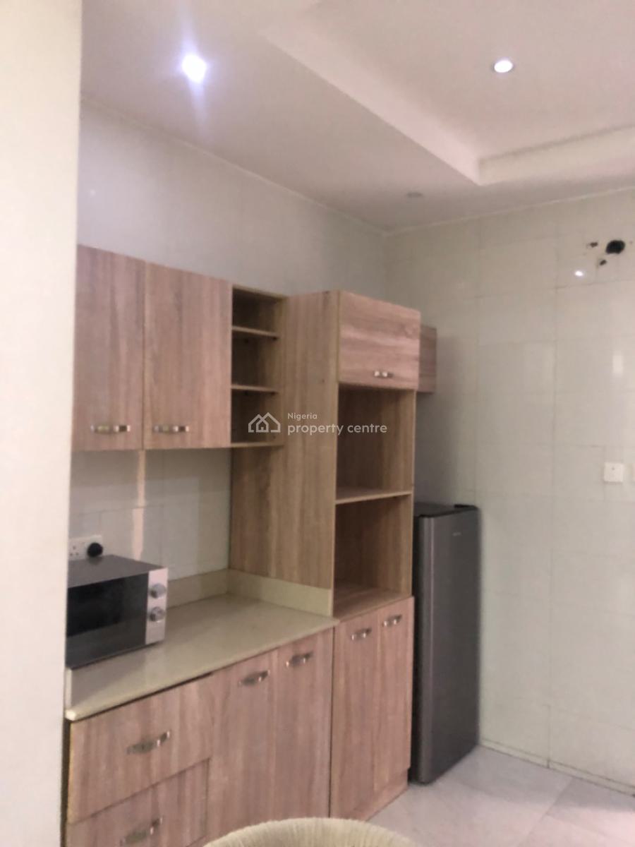 Well Furnished 2 Bedroom Apartment, Ikate Lekki, Ikate Elegushi, Lekki, Lagos, Flat / Apartment for Rent