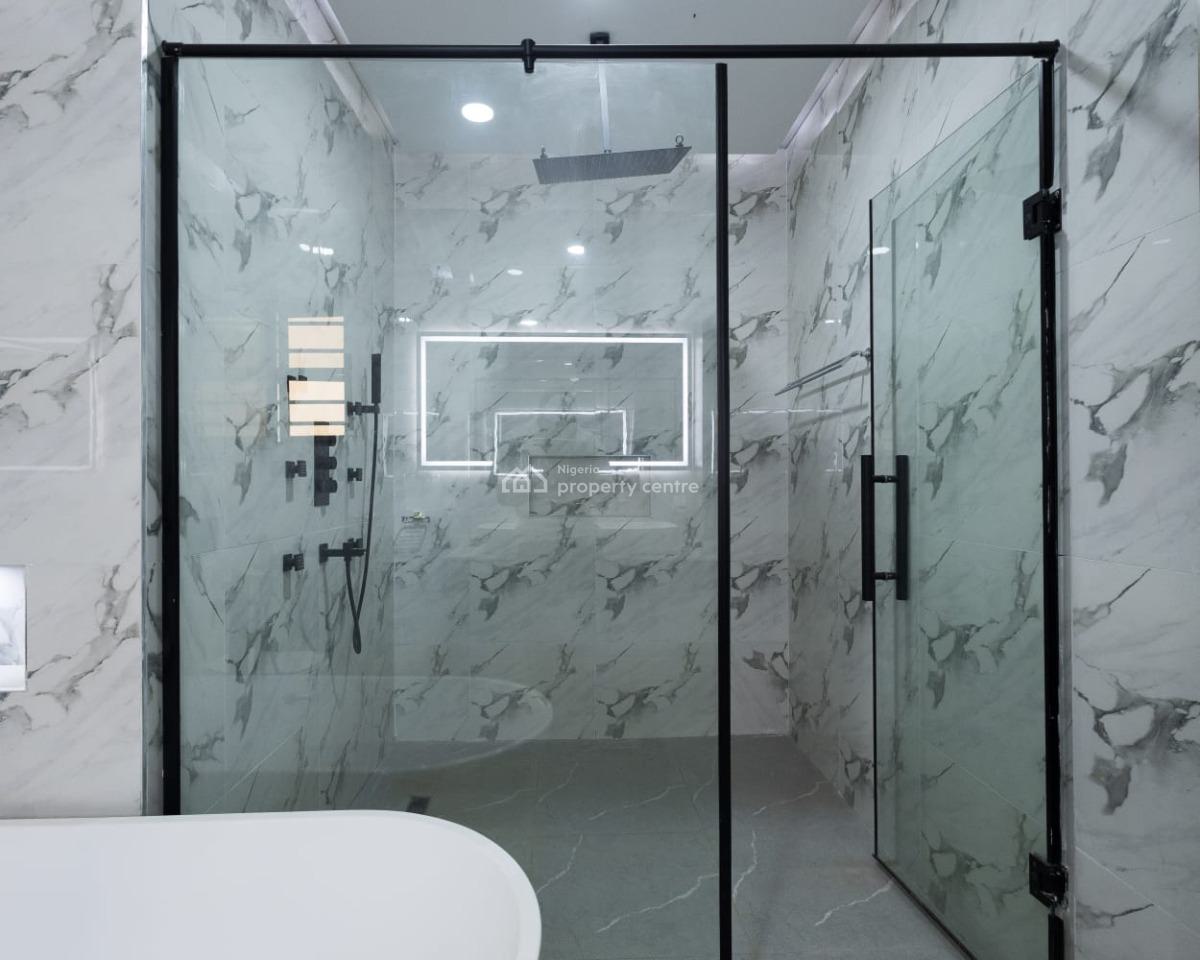 Luxury and Exquisite 5 Bedrooms Detached Duplex with Bq, Guzape District, Abuja, Detached Duplex for Sale