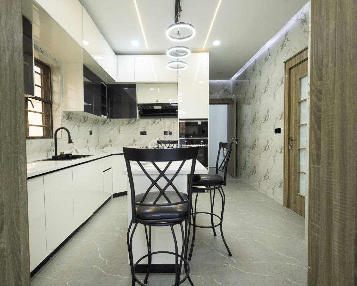 Luxury and Exquisite 5 Bedrooms Detached Duplex with Bq, Guzape District, Abuja, Detached Duplex for Sale