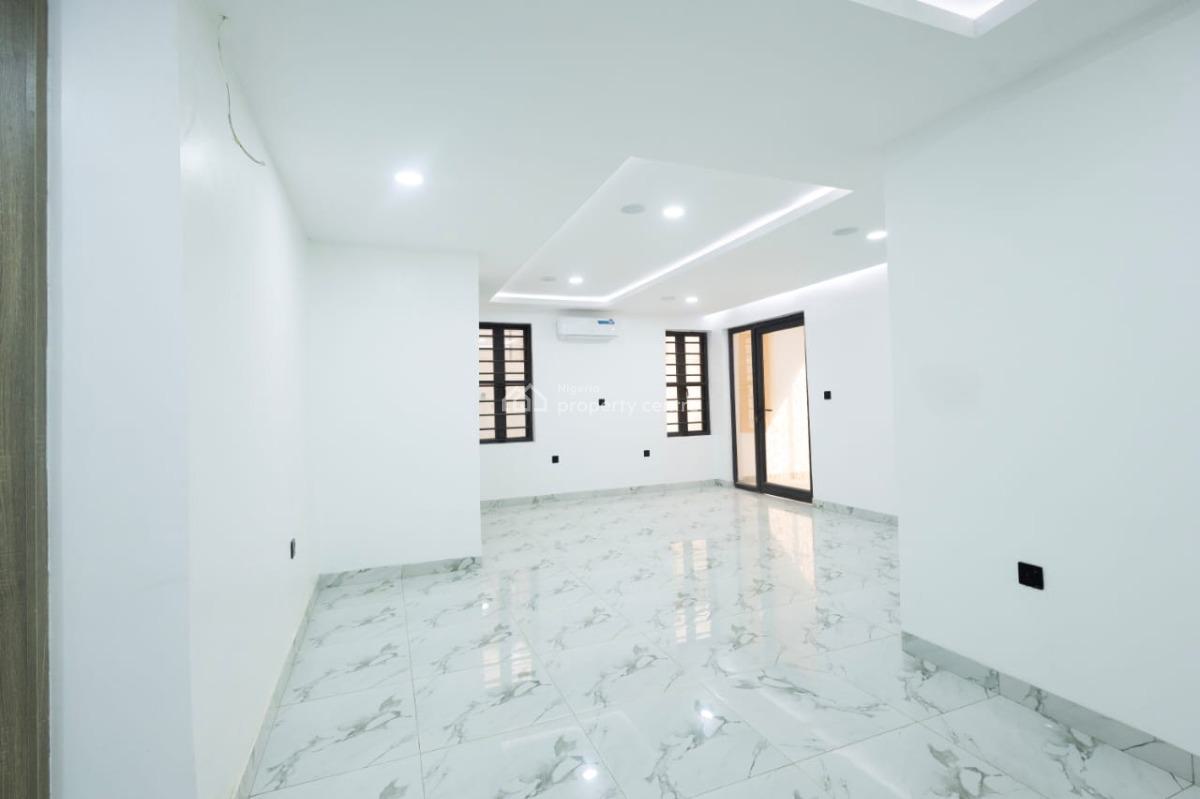 Luxury and Exquisite 5 Bedrooms Detached Duplex with Bq, Guzape District, Abuja, Detached Duplex for Sale