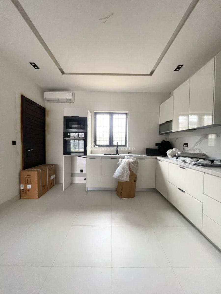 Luxury 4 Bedroom Terrace Duplex with Pool & 24/7 Light, Lekki Phase 1, Lekki, Lagos, Terraced Duplex for Rent