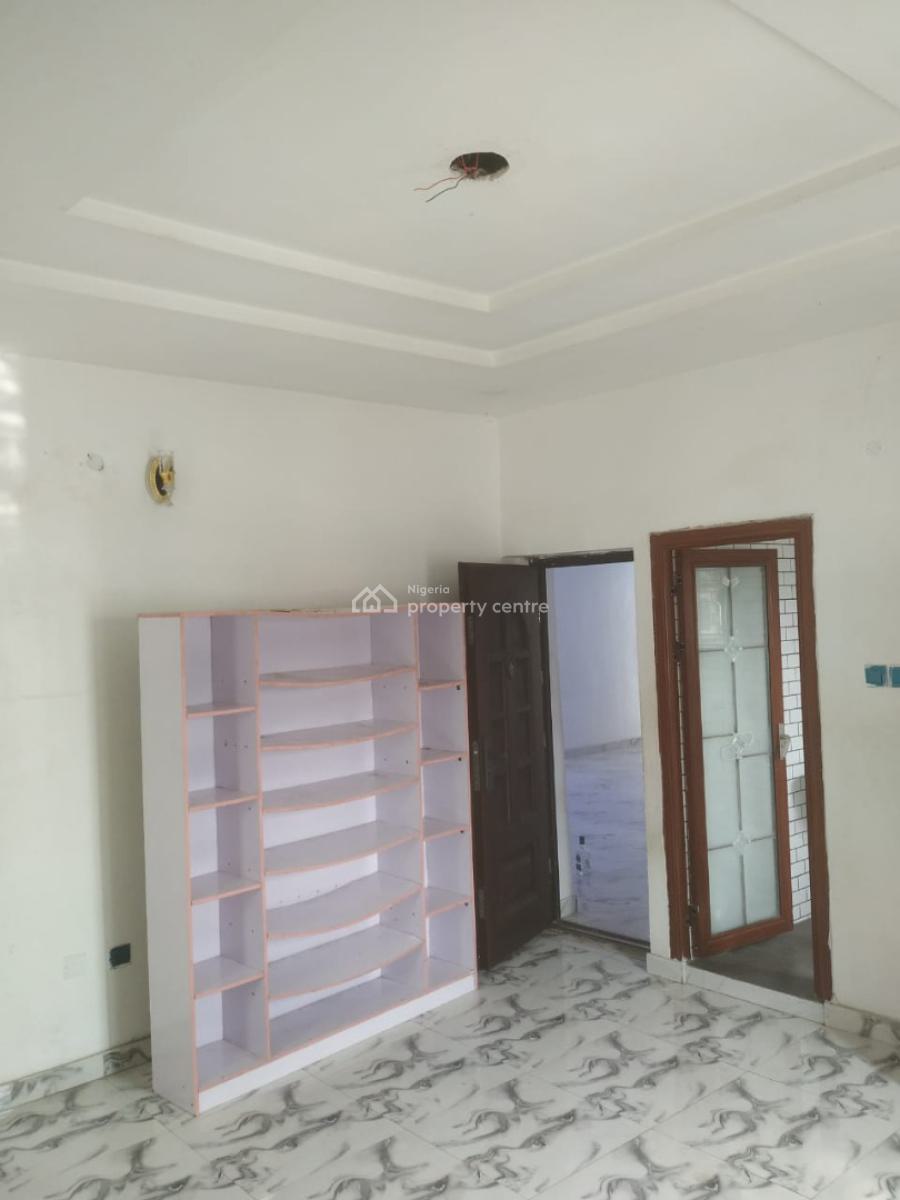 Well Managed 2 Bedroom Apartment with Excellent Facilities, Military Estate, Amuwo Odofin, Lagos, Flat / Apartment for Rent