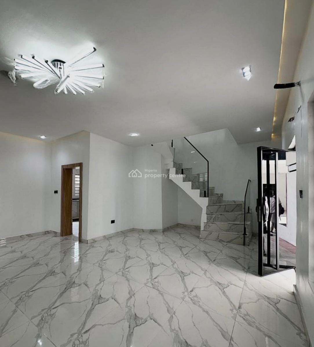 3 Bedroom Terrace + Bq, Ikota, Lekki, Lagos, Terraced Duplex for Sale