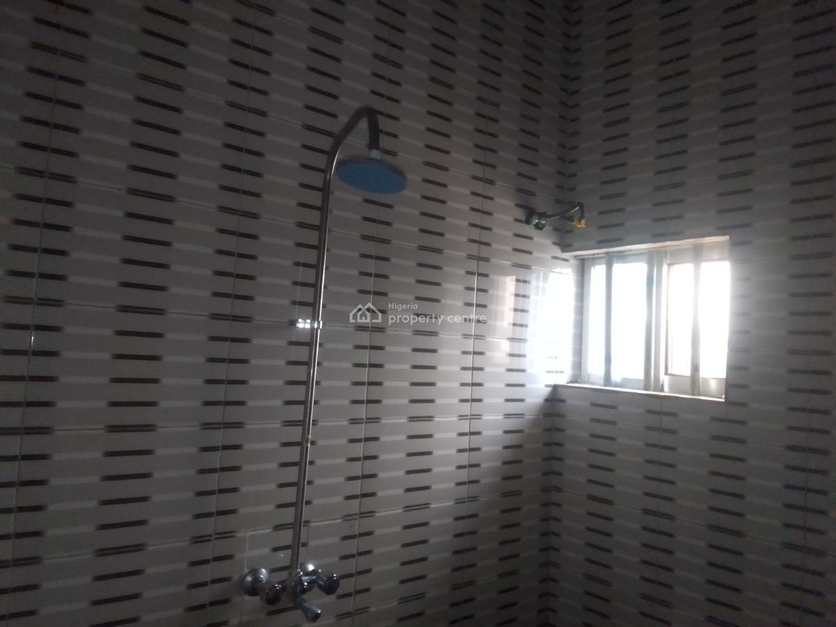 Spacious Luxury 3 Bedroom Flat with Excellent Features, Deeper Rd, Ogombo, Ajah, Lagos, Flat / Apartment for Rent
