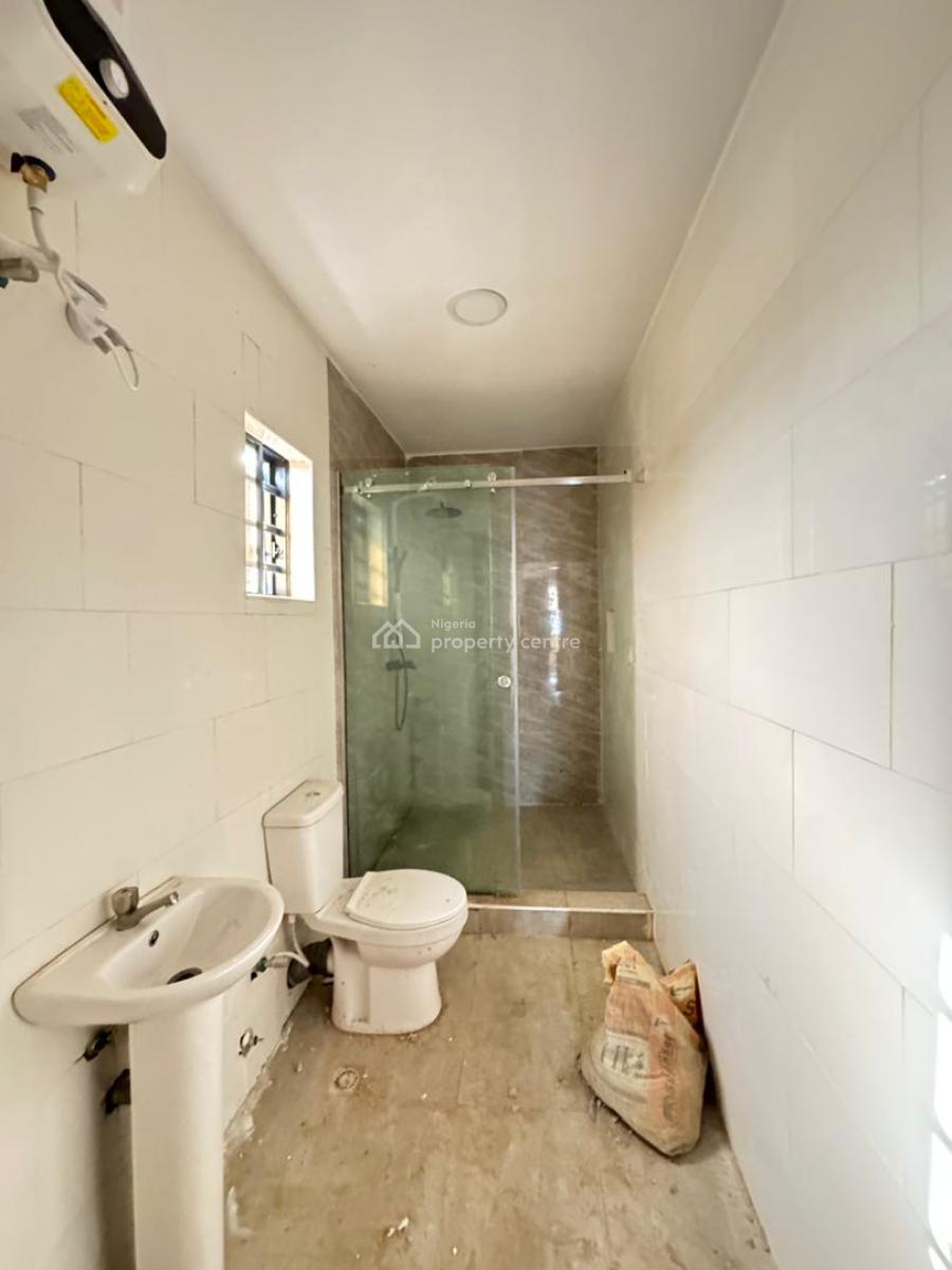 Luxury 4 Bedroom Semi Detached Duplex with Bq, Gra Phase 1, Magodo, Lagos, Semi-detached Duplex for Rent