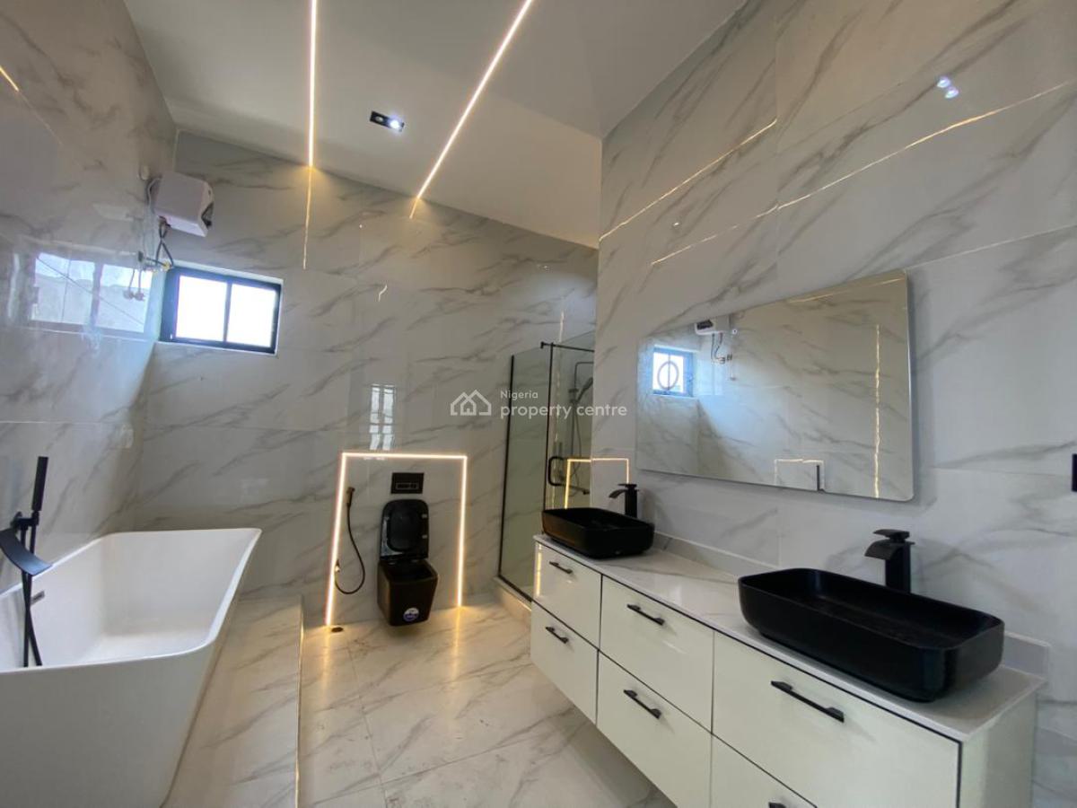 Luxury 5bedrooms Detached Duplex with Bq, Ikota, Lekki, Lagos, Detached Duplex for Sale