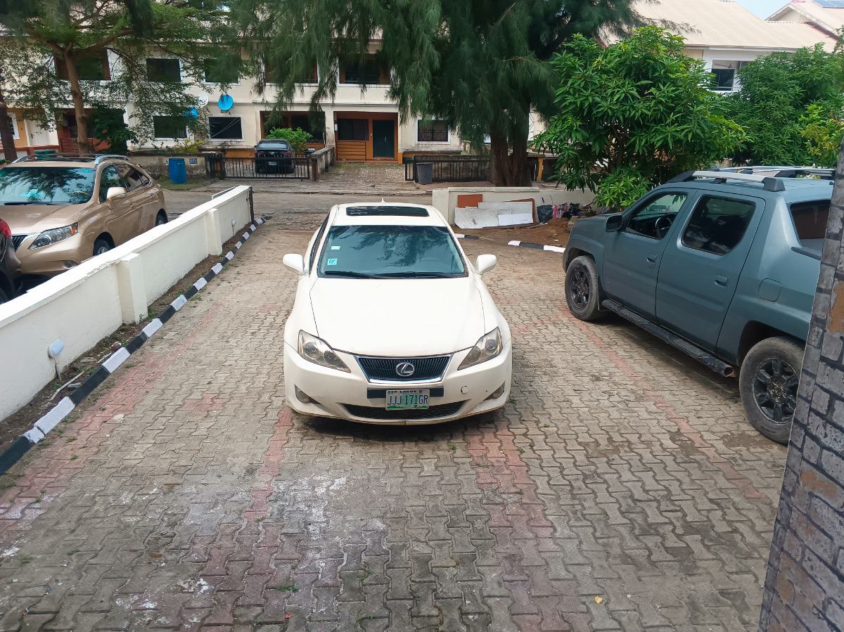 Fantastic 4bed + Bq Terrace Duplex.renovated, Buena Vista Estate, Orchid Road, Lafiaji, Lekki, Lagos, Terraced Duplex for Sale