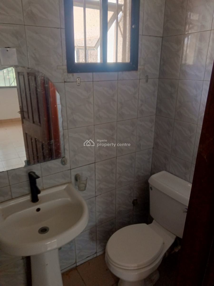 Fantastic 4bed + Bq Terrace Duplex.renovated, Buena Vista Estate, Orchid Road, Lafiaji, Lekki, Lagos, Terraced Duplex for Sale