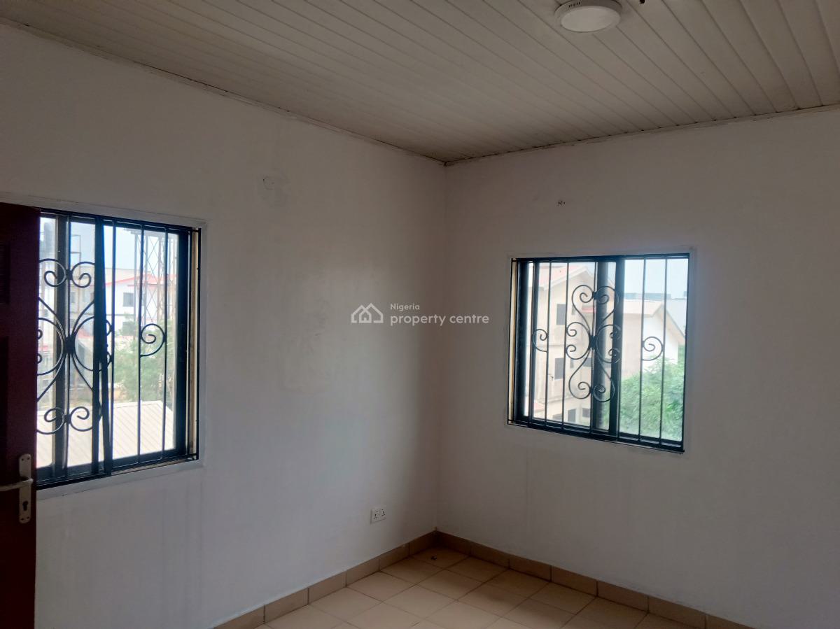 Fantastic 4bed + Bq Terrace Duplex.renovated, Buena Vista Estate, Orchid Road, Lafiaji, Lekki, Lagos, Terraced Duplex for Sale