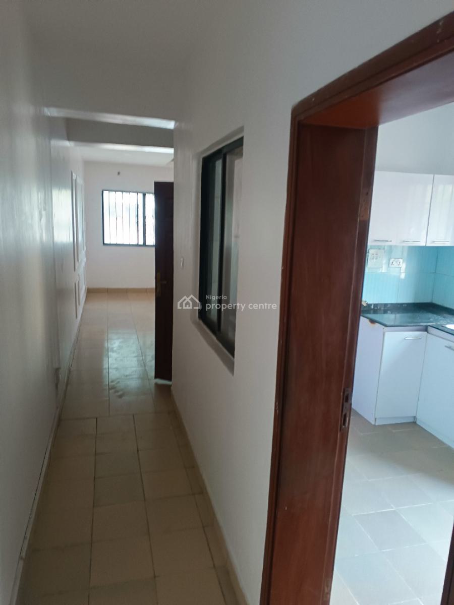 Fantastic 4bed + Bq Terrace Duplex.renovated, Buena Vista Estate, Orchid Road, Lafiaji, Lekki, Lagos, Terraced Duplex for Sale