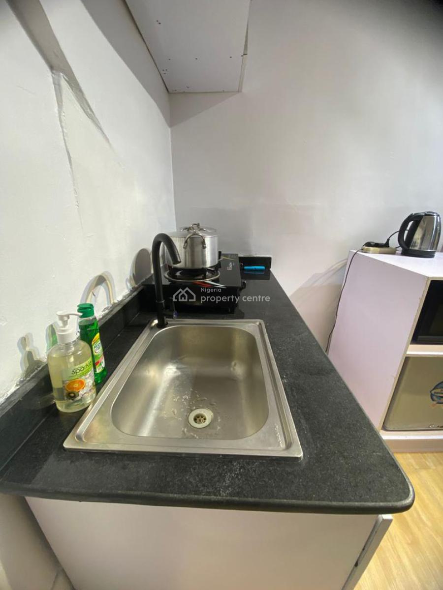 Fully Furnished  & Serviced Studio Apartment, Ikota, Lekki, Lagos, Self Contain (single Rooms) for Rent