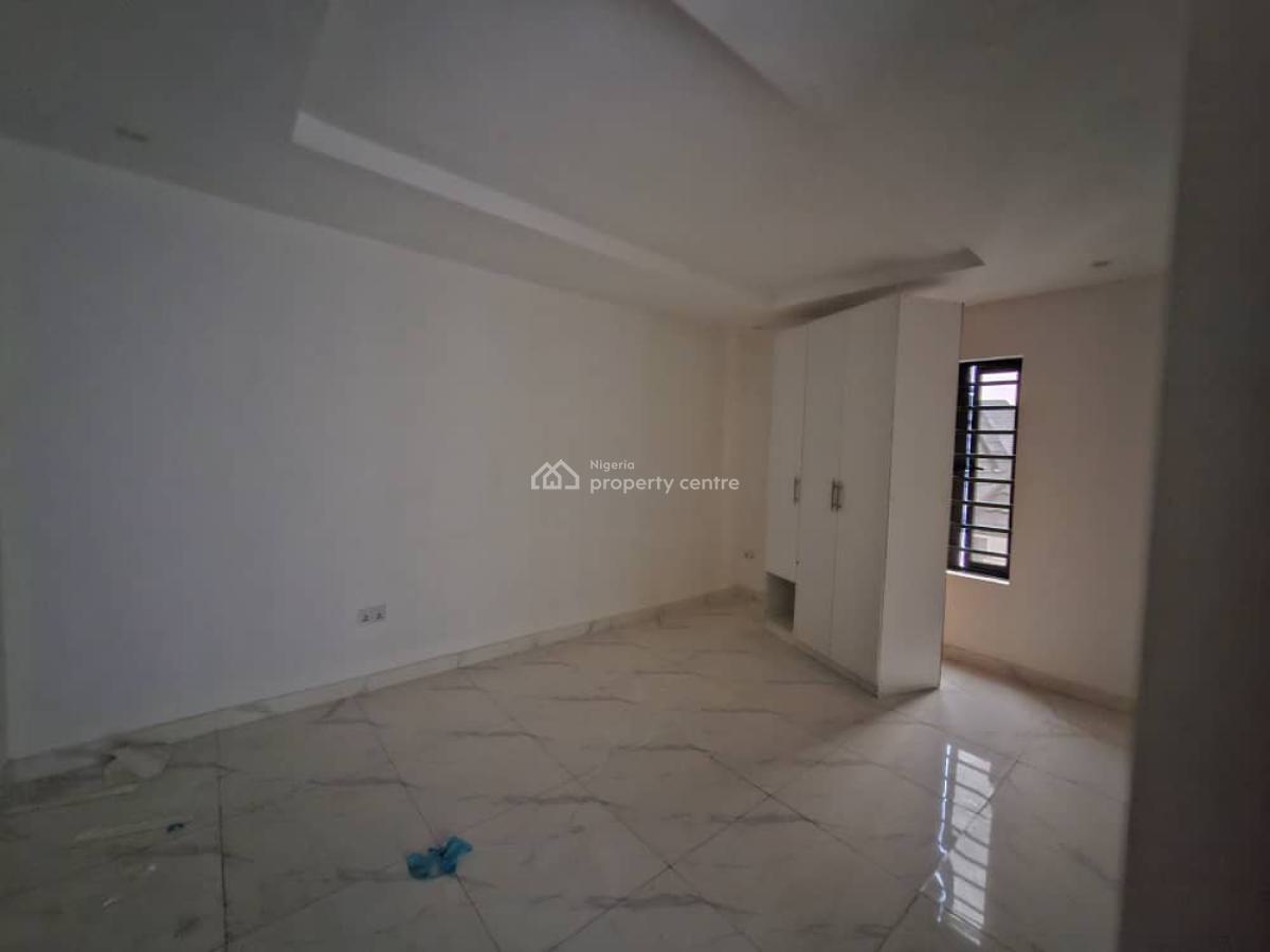 Brand New 2 Bedroom Flat,all Riom Ensuite with Fitted Kitchen, Directly Off Aro Ologolo Road,lekki Lagos, Ologolo, Lekki, Lagos, Flat / Apartment for Sale