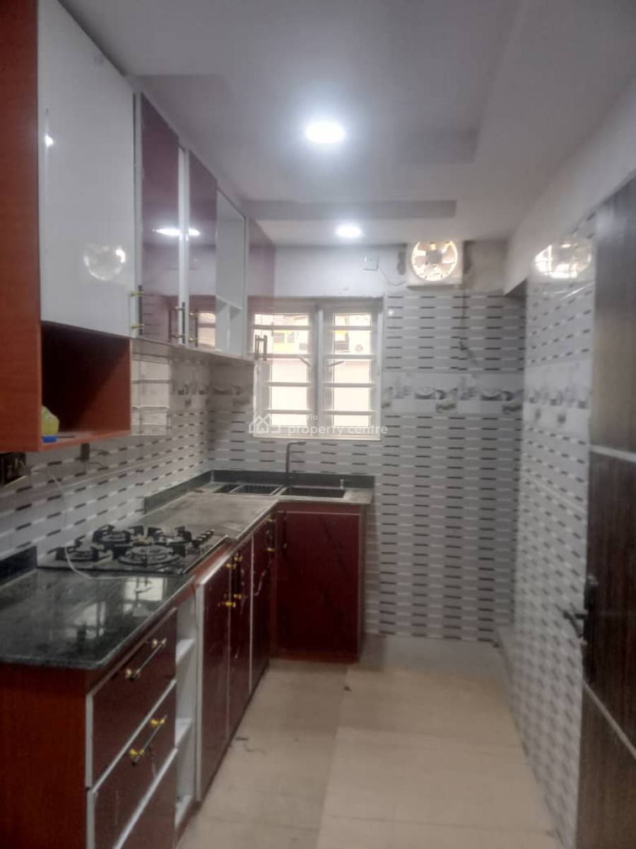 Newly Built 2 Bedroom Flat in an Estate, Jubilee Estate, Omole Phase 2, Ikeja, Lagos, Flat / Apartment for Rent