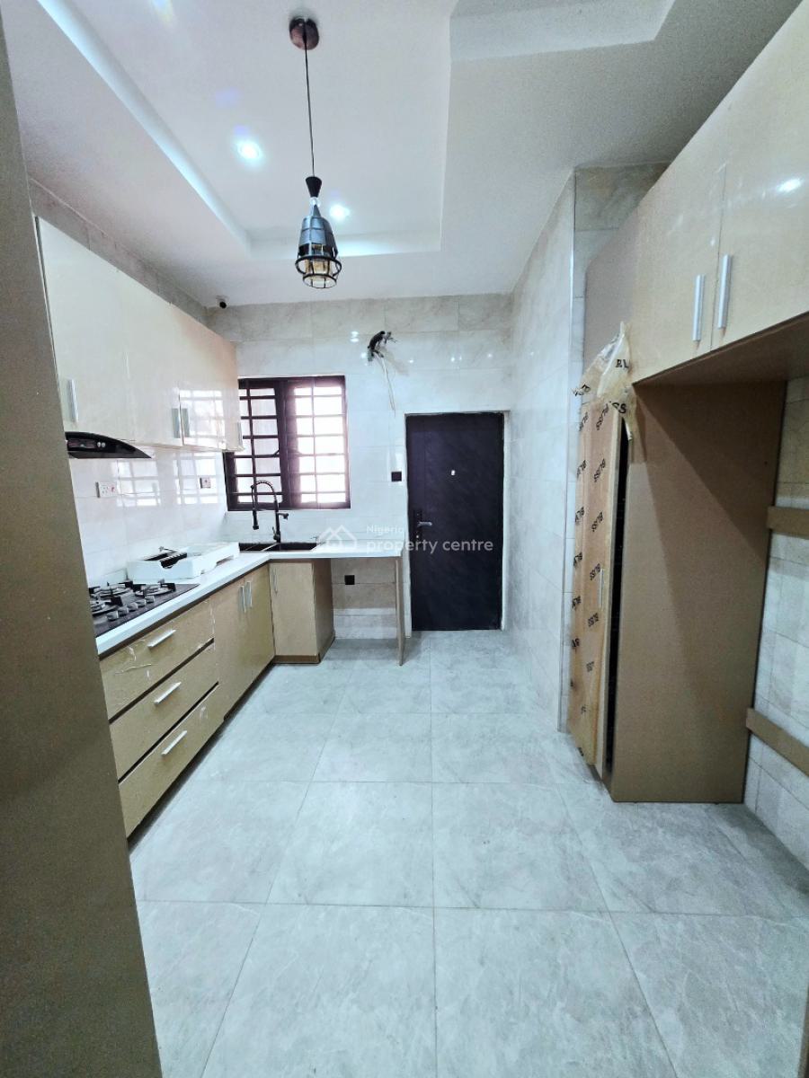 Brand New 4 Bedroom Terrace Duplex, Osapa, Lekki, Lagos, Terraced Duplex for Sale