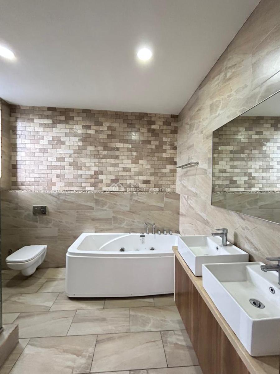 Luxury 3 Bedroom Flat En-suite with a Study Room and a Maids Room, Old Ikoyi, Ikoyi, Lagos, Flat / Apartment for Rent