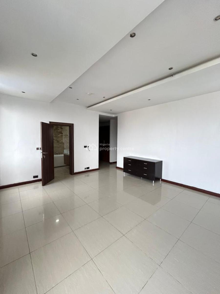 Luxury 3 Bedroom Flat En-suite with a Study Room and a Maids Room, Old Ikoyi, Ikoyi, Lagos, Flat / Apartment for Rent