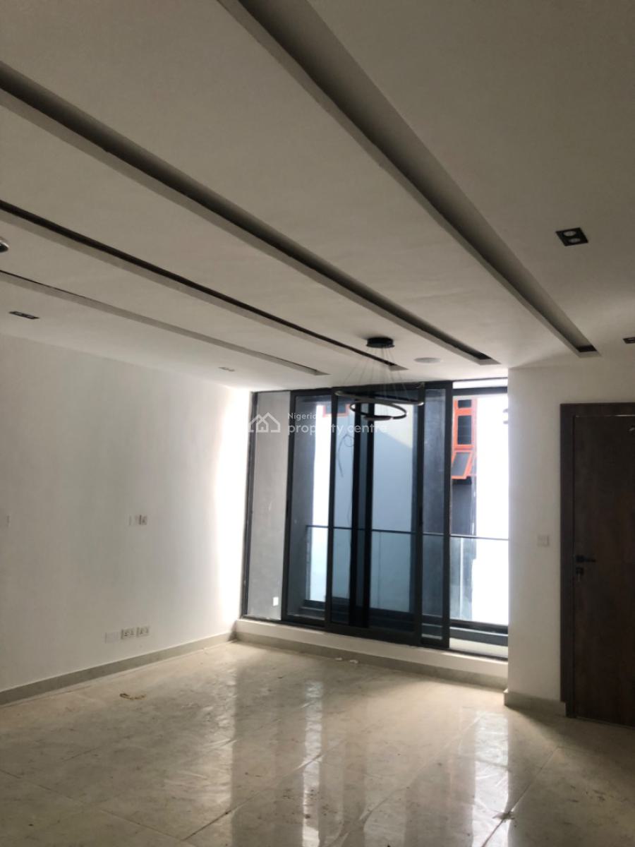 Luxury 2 Bedroom Apartment, Ilasan, Lekki, Lagos, Flat / Apartment for Sale