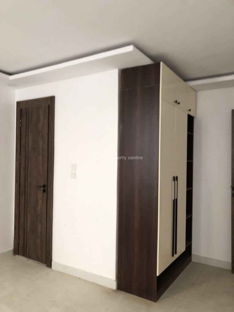 Luxury 2 Bedroom Apartment, Ilasan, Lekki, Lagos, Flat / Apartment for Sale