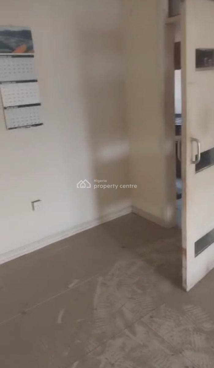 Govt Approved 3 Bedroom Flat High Rise Building Strategically Located, Dolphin Estate, Ikoyi, Lagos, Block of Flats for Sale