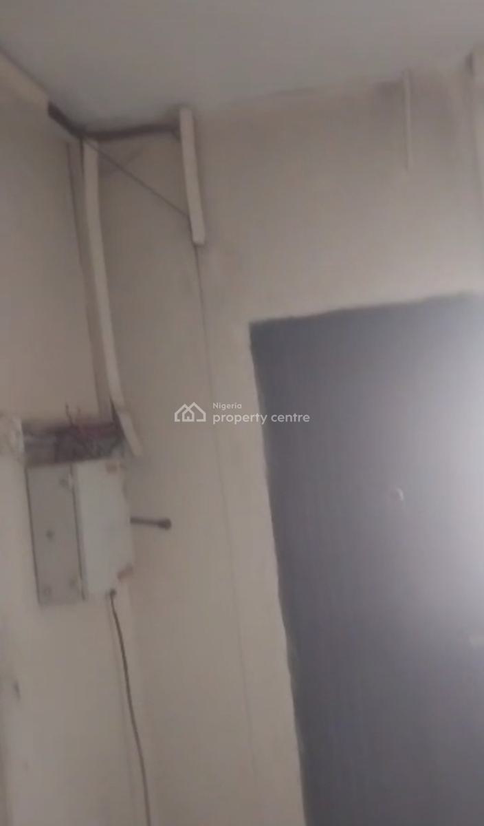 Govt Approved 3 Bedroom Flat High Rise Building Strategically Located, Dolphin Estate, Ikoyi, Lagos, Block of Flats for Sale