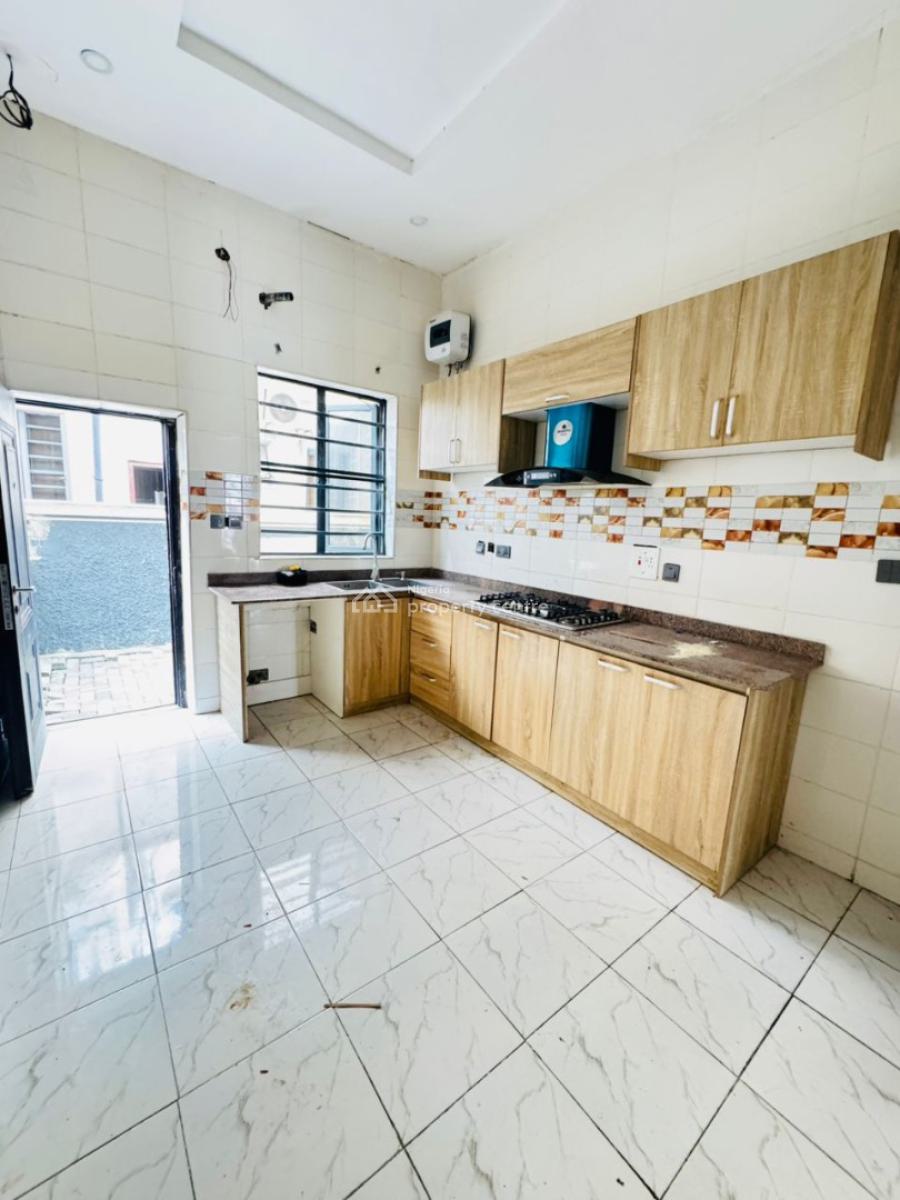 Luxury Spacious 4 Bedroom Terraced Duplex, Self Compound, Orchid Road, Lekki, Lagos, Terraced Duplex for Rent