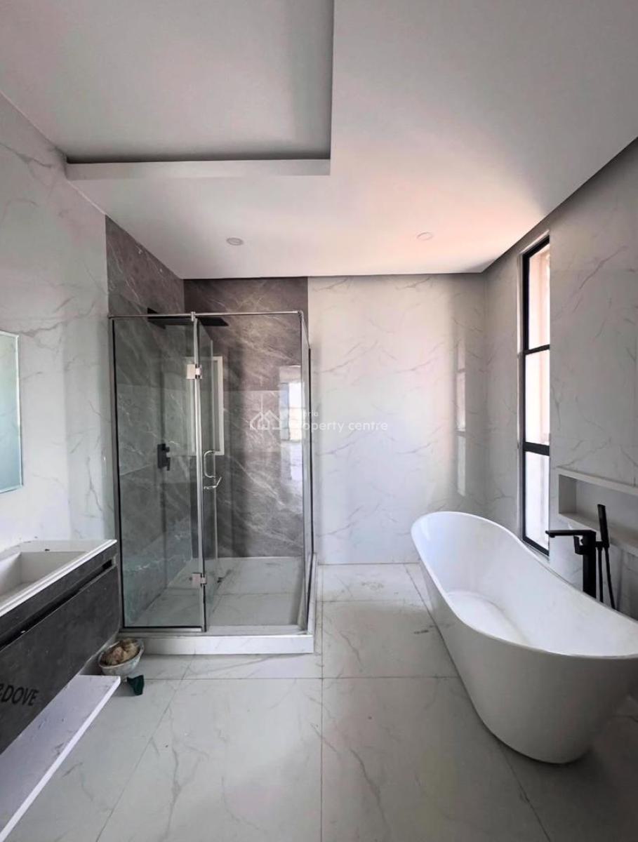 4 Bedroom Maisonette & 4 Bedroom Penthouse with Communal Gym, Ikoyi, Lagos, Block of Flats for Sale