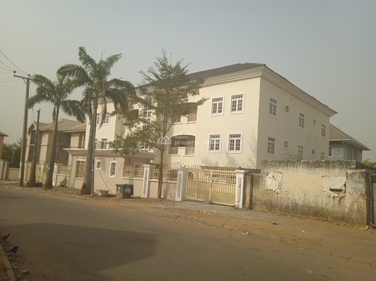 Block of Flats, Utako, Utako, Abuja, Flat / Apartment for Sale
