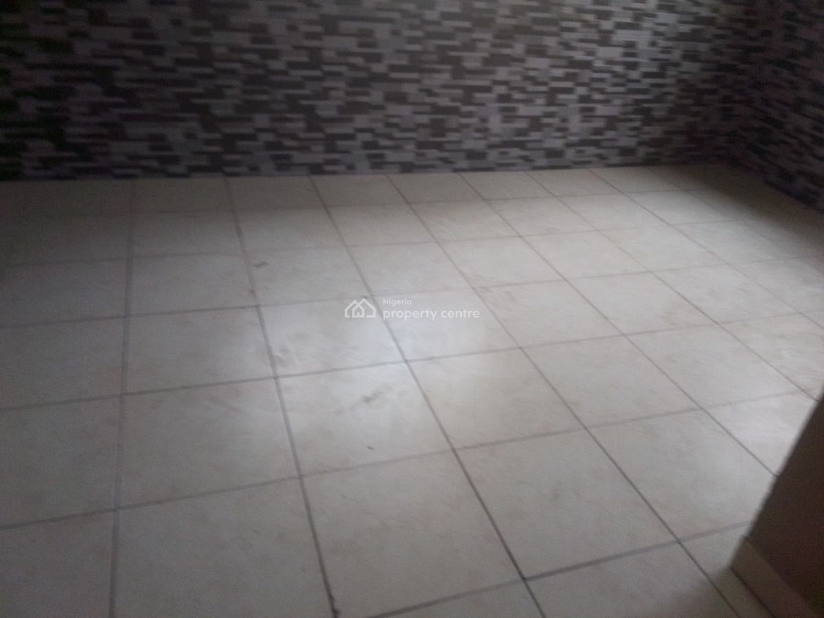 Spacious Luxury 2 Bedroom Flat with Excellent Features, Oseni Street, Ogombo, Ajah, Lagos, Flat / Apartment for Rent