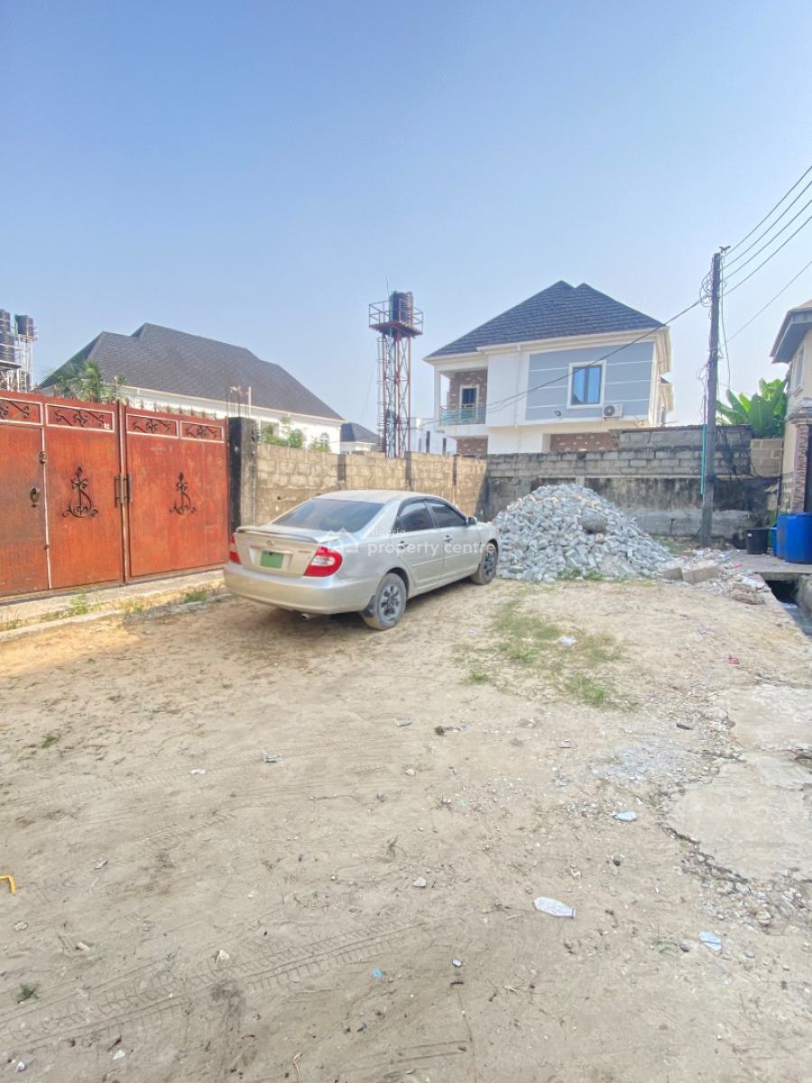 Half of Cornerpiece Land Measuring 300sqm, Goodnews Estate, Sangotedo, Ajah, Lagos, Residential Land for Sale