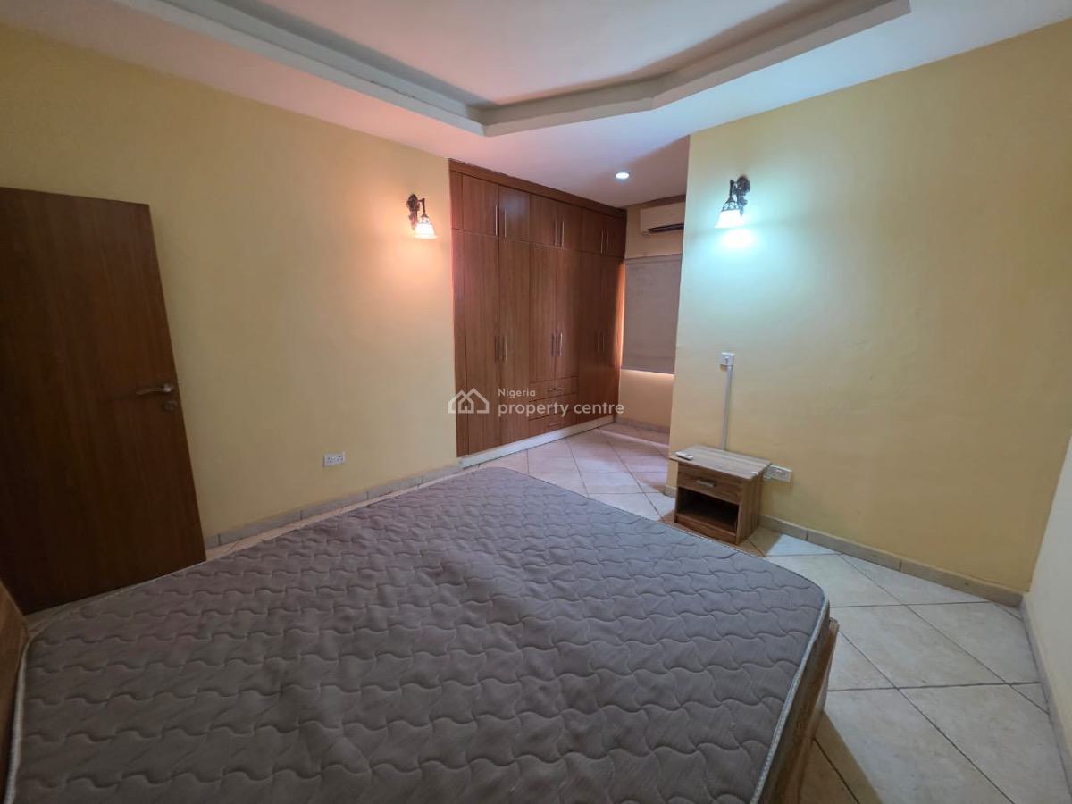 Spacious 3 Bedroom Flat, Maitama Main, Maitama District, Abuja, Flat / Apartment for Rent