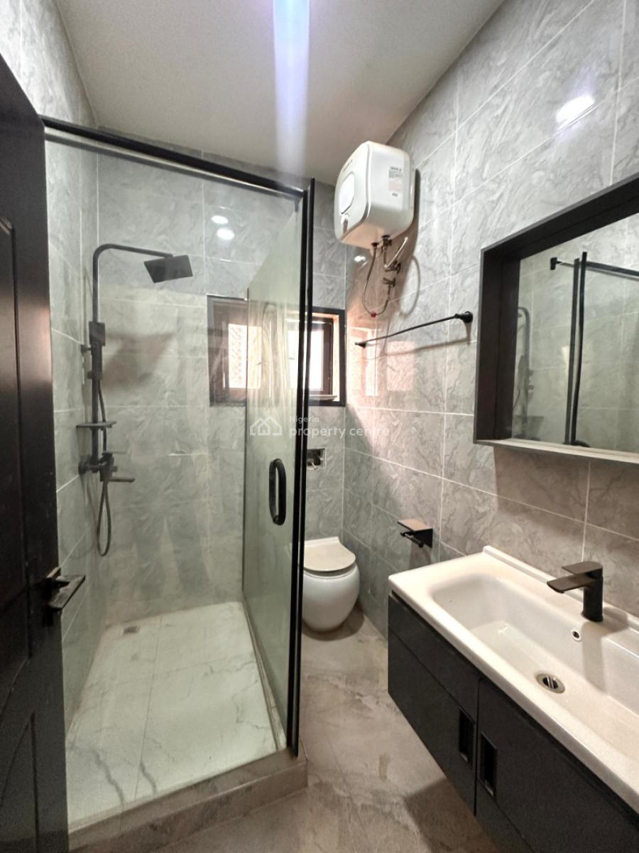 5bedroom Fully Detached Duplex with a Room Bq, Guzape District, Abuja, House for Sale