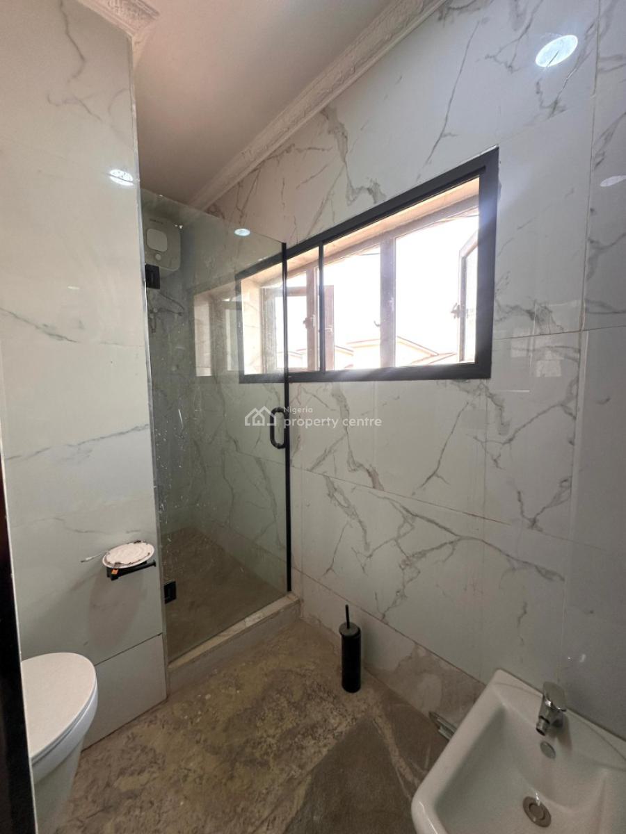 5bedroom Fully Detached Duplex with a Room Bq, Guzape District, Abuja, House for Sale